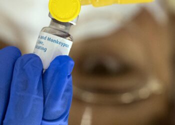 Puerto Rico activa plan para empleados sanitarios que busca prevenir el contagio con mpox
