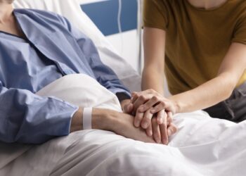 Nueva cama para UCI mejora la movilidad y acelera la recuperación de los pacientes en un 36%