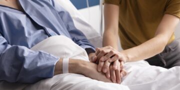 Nueva cama para UCI mejora la movilidad y acelera la recuperación de los pacientes en un 36%