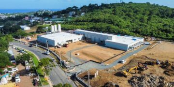 Gobernador Pierluisi anuncia avances en la construcción del Hospital de Vieques