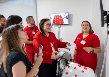 Johnson & Johnson inaugura centro educativo en Manatí para capacitar a profesionales de la salud