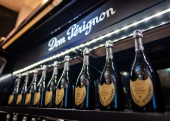 Dom Pérignon revela dos joyas del tiempo: Vintage 2015 y Plénitude 2 2006