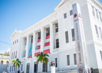 Universidad Albizu lidera en aprobación de reválida doctoral de Psicología en Puerto Rico