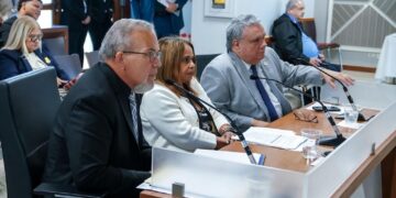Senado investiga baja aprobación de terapistas respiratorios