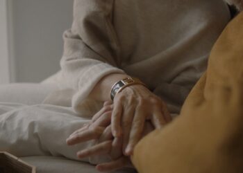 Clínica de Oncología Conductual ofrece grupo de apoyo para pacientes, sobrevivientes y cuidadores en proceso de duelo