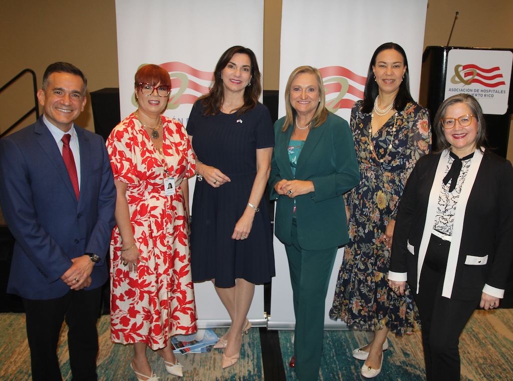 Presidenta de la APA ofrece recursos a profesionales de salud mental en Puerto Rico
