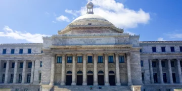 Representante Tito Fourquet solicita investigación sobre servicios para adultos con autismo