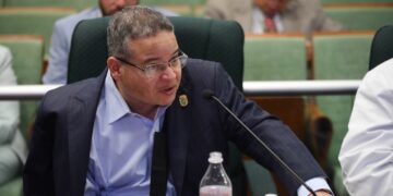 La Cámara evalúa alternativas para incentivar residencias médicas en el oeste